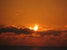 <strong>Eclipse annulaire</strong><br />22 septembre 2006 à Kourou - Photo Aymeline Coureau.
Superbe vue de l'éclipse après le premier contact à 6h25.