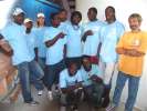 <strong>Les jeunes constructeurs</strong><br />Décembre 2005. L'équipe de jeunes de la Mission Guyane, chargés de construire deux bateaux pour la course translantique