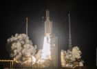 <strong>Vol 253 Ariane 5</strong><br />Cinquième mission réussie de l’année 2020 pour Arianespace, qui vient de placer en orbite deux satellites de télécommunications et un véhicule de prolongation de la durée de vie des satellites.

Copyright 2020 ESA - CNES - ARIANESPACE/Optique Vidéo du CSG - S MARTIN
