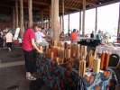 <strong>Artisanat</strong><br />Exposition artisanale, 16 juin 2007 à Kourou
Roman création, artisan des bois de Guyane (0694 43 20 61), avec une idée originale : des vases en bois étanches (résiné) pour faire des bouquets.